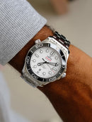 OMEGA SEAMASTER DIVER 300