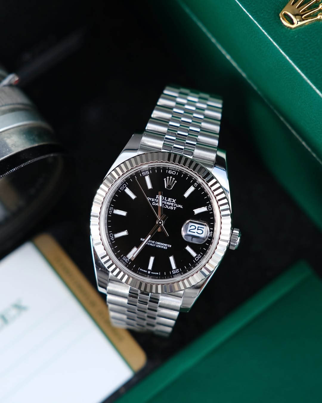 ROLEX DATEJUST BLACK
