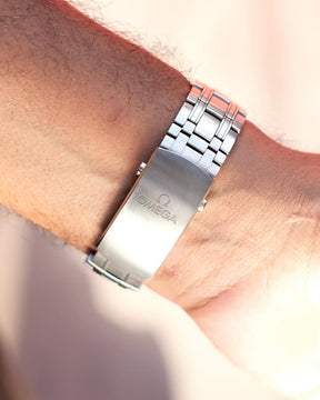 OMEGA SEAMASTER DIVER 300