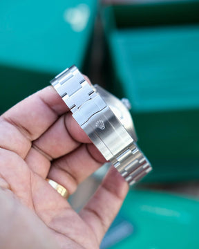 ROLEX OYSTER PERPETUAL BEIGE