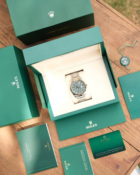 ROLEX SKY-DWELLER GREEN DIAL | QUALIDADE MIRROR | ACOMPANHA CAIXA E DOCUMENTOS RÉPLICA ROLEX | ULTIMAS UNIDADES COM DESCONTO